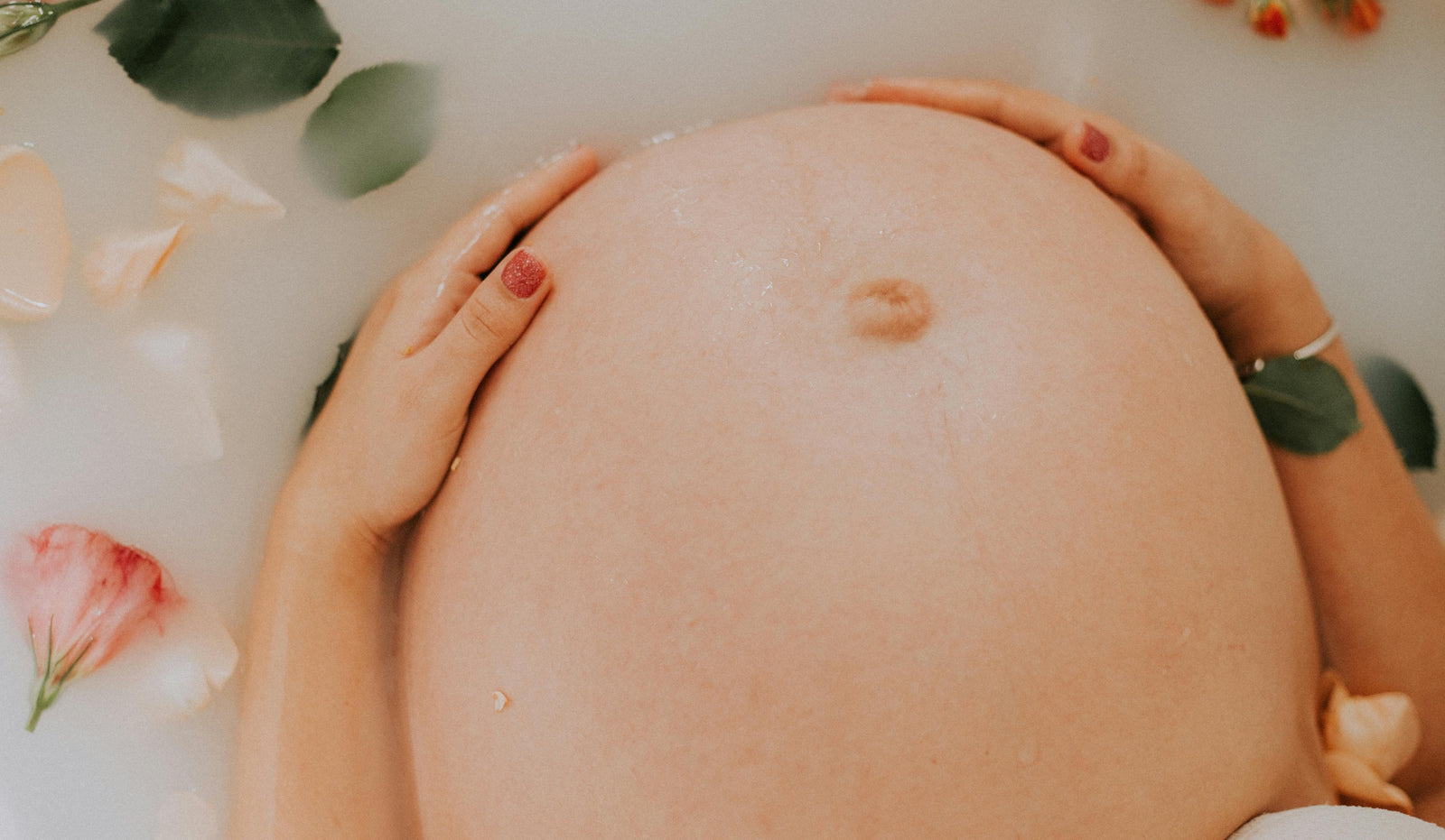 PREGNANCY AROMATHERAPY OILS